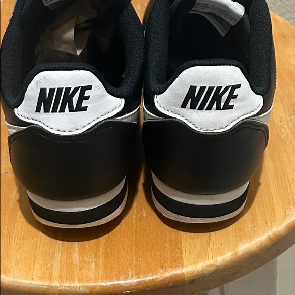 Nike Classic Cortez Black White. 807471-010. - Picture 5 of 6